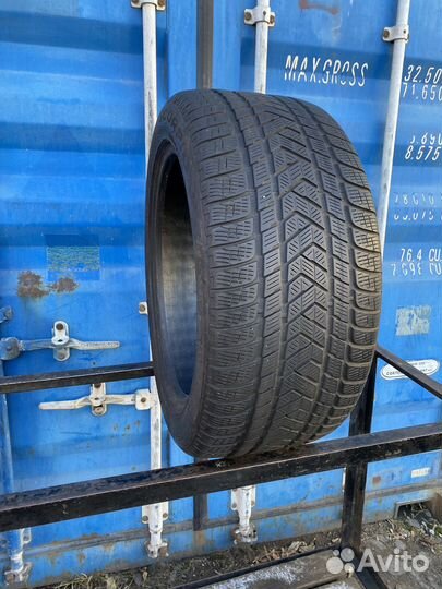 Pirelli Scorpion Winter 275/45 R19