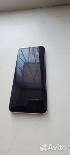 Samsung Galaxy S8+, 4/64 ГБ