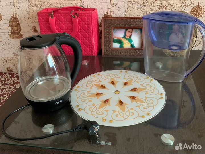 Чайник и кувшин