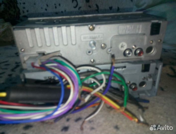 Автомагнитолы Mystery MAR-818U на запчасти