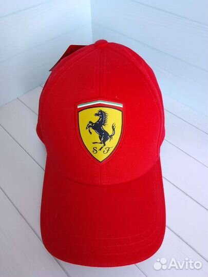 Кепка бейсболка Ferrari