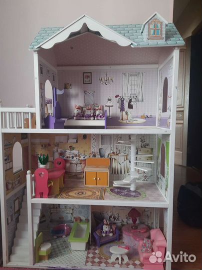 Домик кукольный