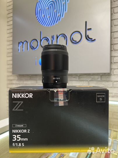 Nikon 35mm F/1.8S Nikkor Z