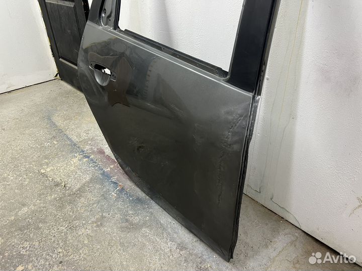 Nissan terrano d10 дверь задняя правая