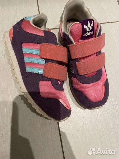 Кроссовки adidas