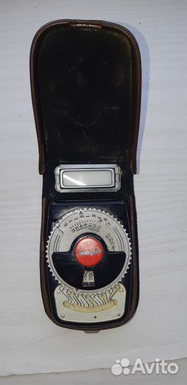 Экспонометр Ленинград и Ленинград 2