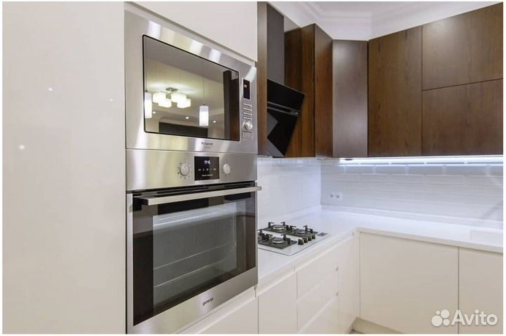 Кухонный гарнитур каменная мойка в подарок