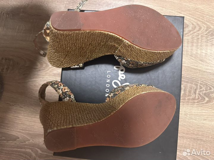 Босоножки Pepe Jeans 39