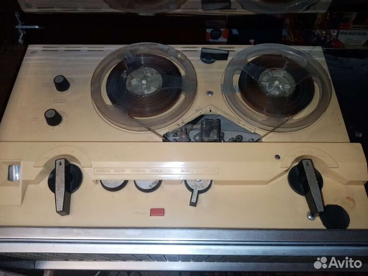 Магнитофон Днипро