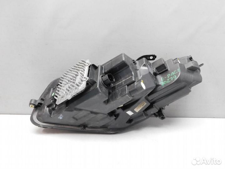 Фара правая Jaguar E-Pace