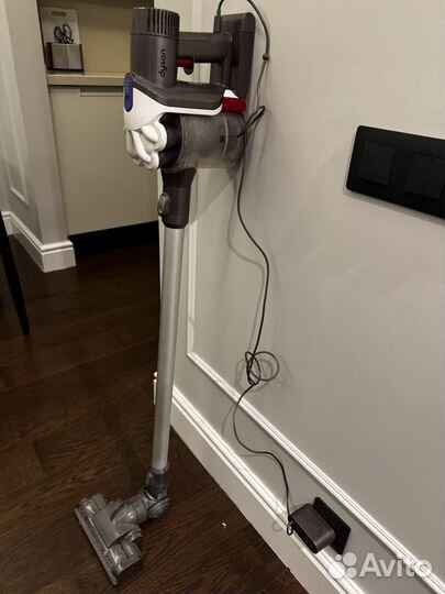 Оригинальный пылесос Dyson DC45