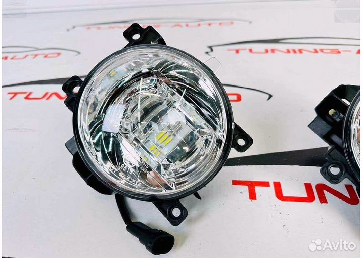 Противотуманные фары Toyota Land Cruiser 200 LED