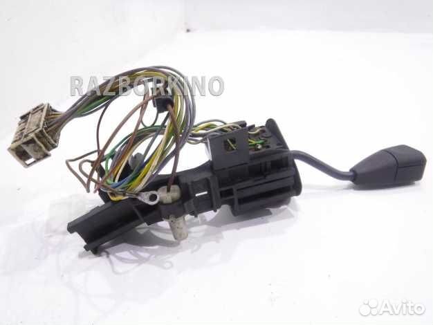 Переключатель поворотов подрулевой