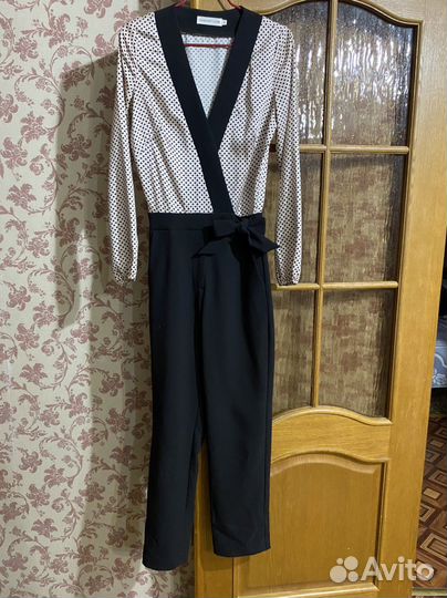 Продам комбинезон женский 42-444