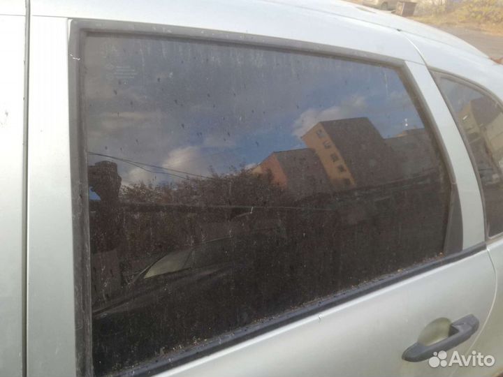 Стекла дверей на калину 1