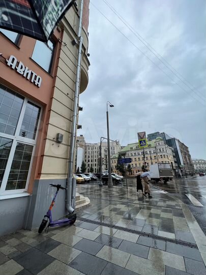 6-к. квартира, 168 м², 8/8 эт.