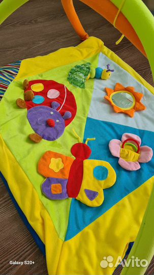 Развивающий коврик +игрушки