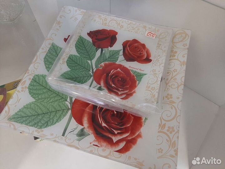 Набор тарелок