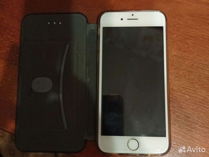 Телефон iPhone 6s