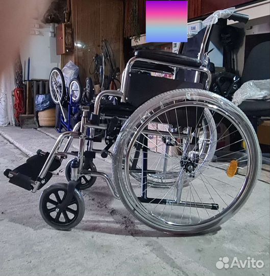 Инвалидная коляска с ручным приводом