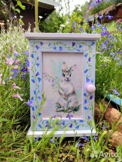 Ключница с зайчиком ручная работа
