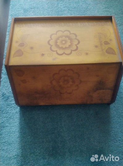 Хлебница СССР дерево