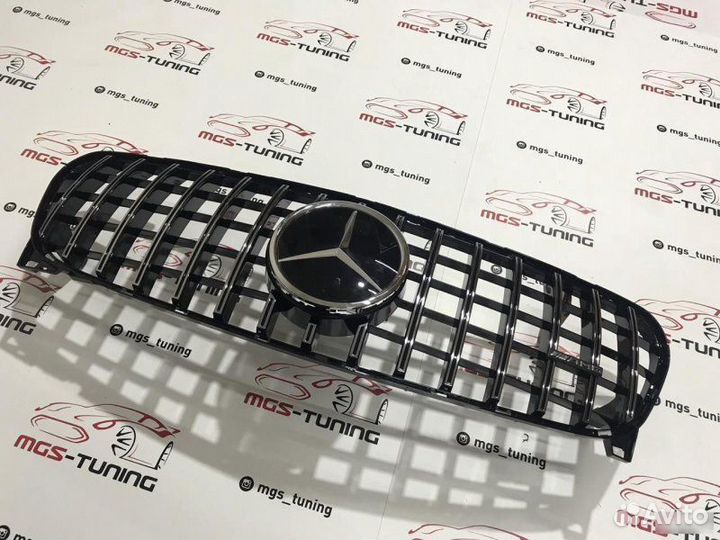 Решетка на Mercedes GLA GT 17-19 AMG Дистроник