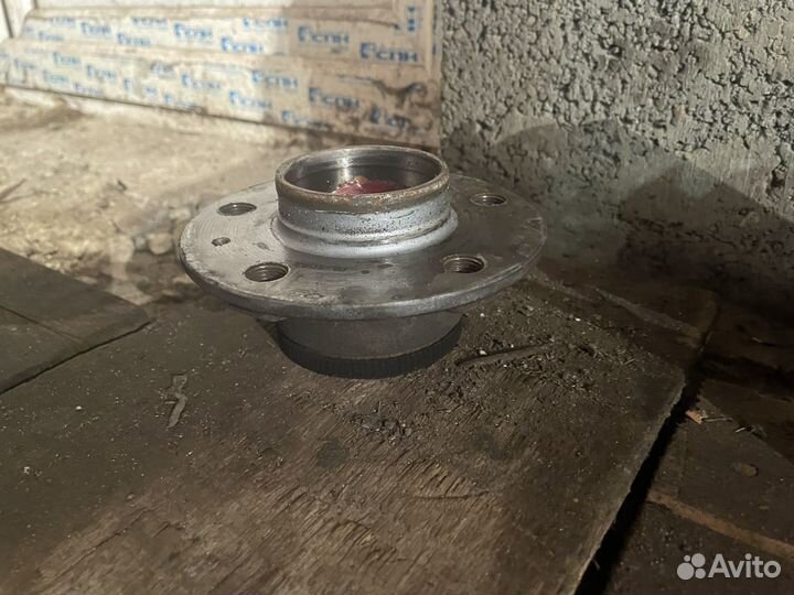 Ступица на audi A4 b8