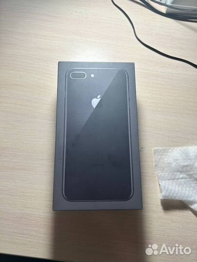 iPhone 8 Plus, 128 ГБ