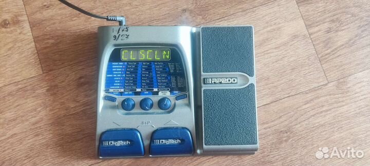 Гитарный процессор эффектов DigiTech RP200
