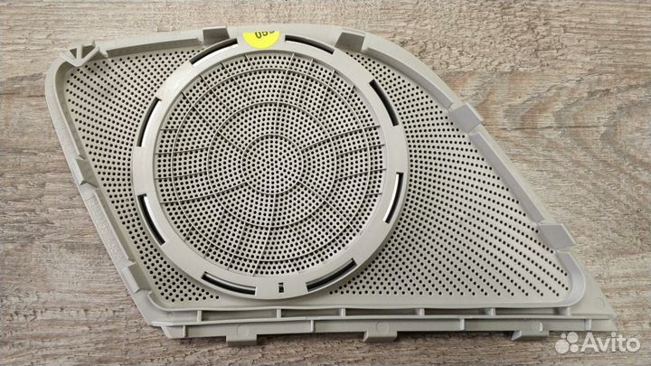 Крышка динамика правая задняя audi a5