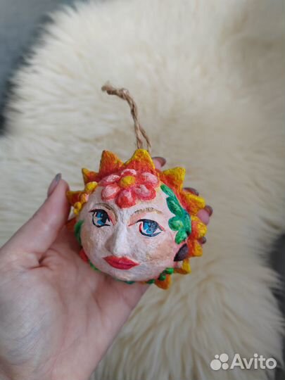 Интерьерная расписная игрушка Солнышко