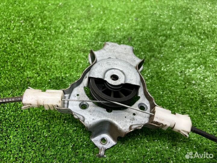 Стеклоподъемный механизм передний правый Nissan