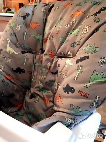 Детский стульчик для кормления