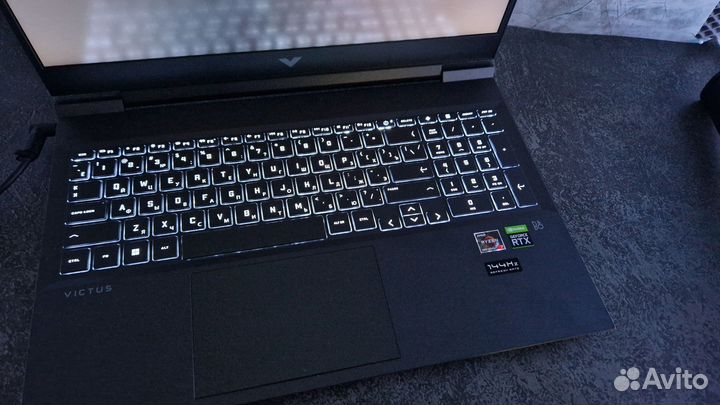 Ноутбук hp Victus 16