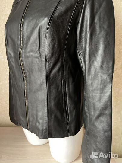Кожаная куртка женская 42-44 р. натуральная кожа