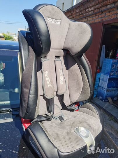 Детское автокресло 9 до 36 кг бу