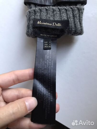 Перчатка правая Massimo Dutti