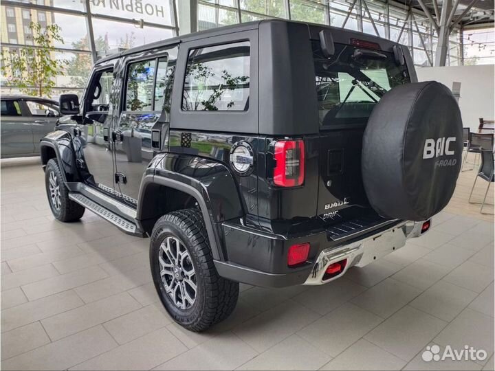 BAIC BJ40 2.0 AT, 2023