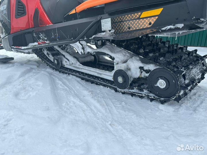 Снегоход Frontier 1000