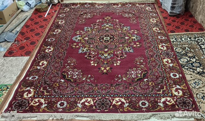 Ковёр шерстяной