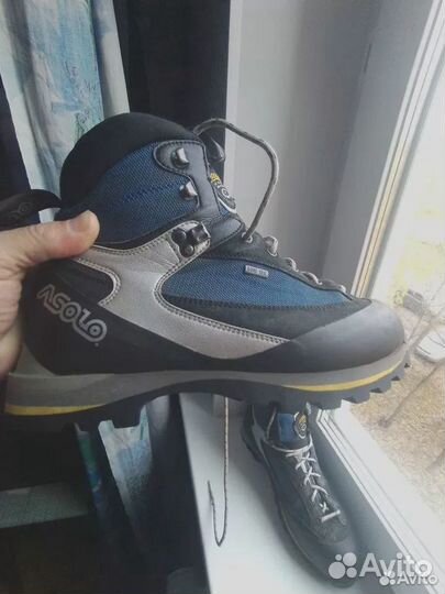 Треккинговые горные ботинки asolo 42р