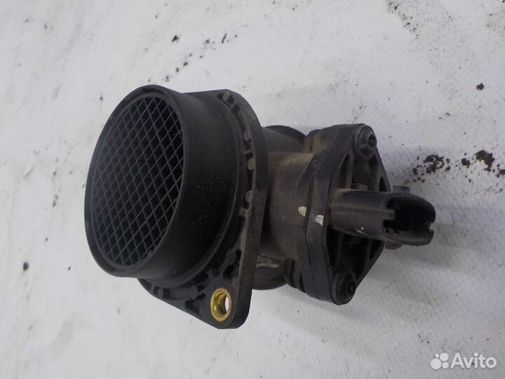Датчик расхода воздуха LADA 2110
