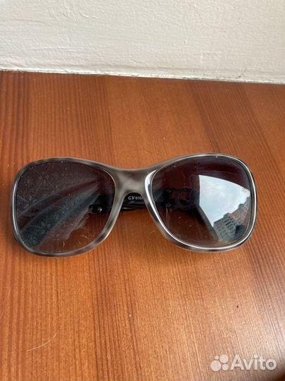 Солнцезащитные очки женские