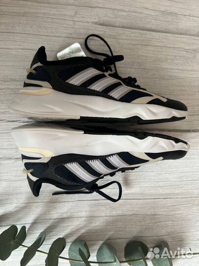 Кроссовки Adidas 35 р новые