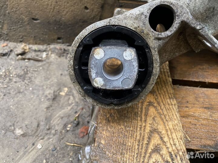 Задний подрамник BMW 5 e60