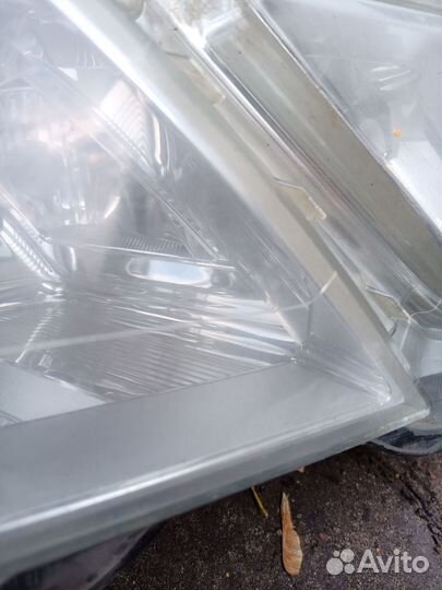 Правая фара W212 bi ксенон mercedes