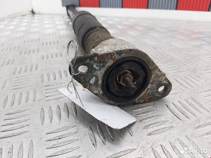 Амортизатор задний левый Ford Fiesta 5 2004