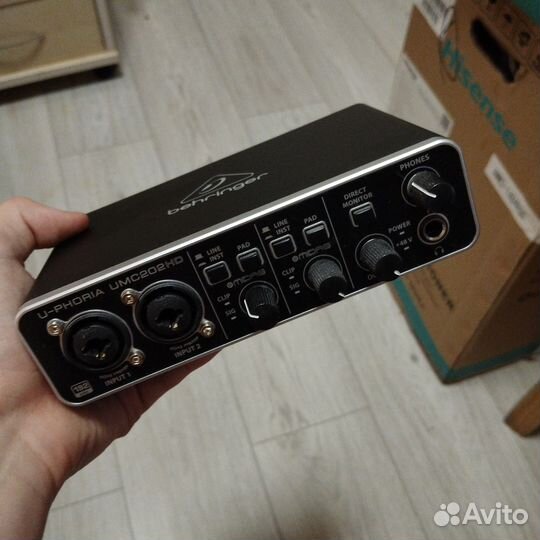 Звуковая карта behringer umc202hd