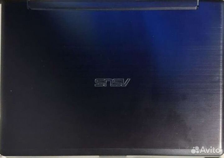 Ноутбук asus